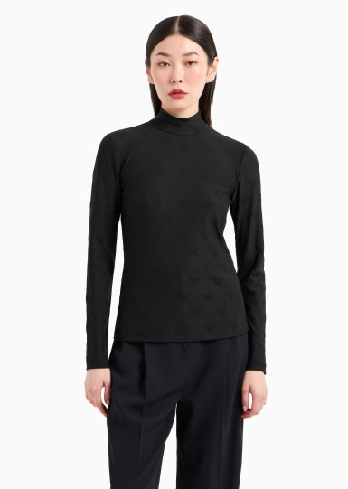 Гольф Slim Fit: приталений силует, але не надто вузький.