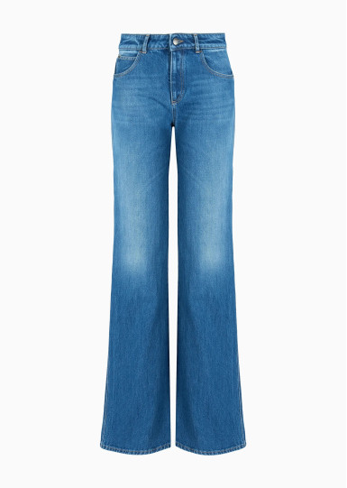 Джинсы Regular Regular Fit: классический крой, средняя свобода движений. Средняя
