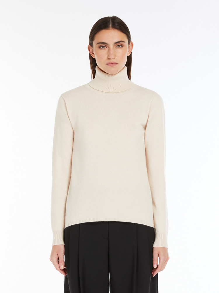 Свитер Regular Fit для женщин (477900), цвет Молочный - №2