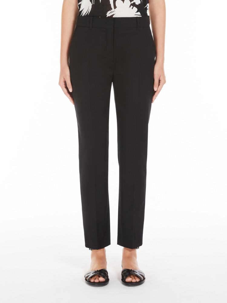 Брюки класичні Slim Fit Середня для жінок (478573), колір Чорний - №2