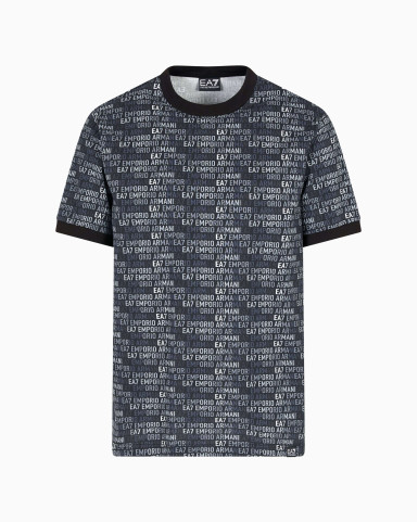 Футболка Regular Fit: классический крой, средняя свобода движений.