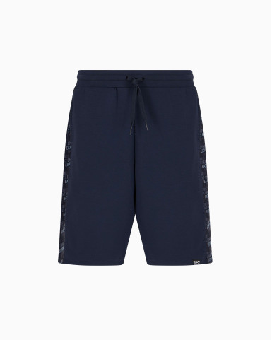 Шорты Regular Fit: классический крой, средняя свобода движений.