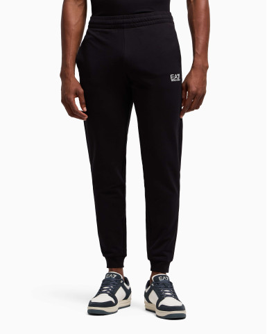 Спортивные брюки Regular Fit: классический крой, средняя свобода движений. Высокая