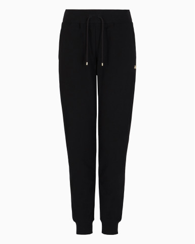Спортивні брюки Slim Fit: приталений силует, але не надто вузький.