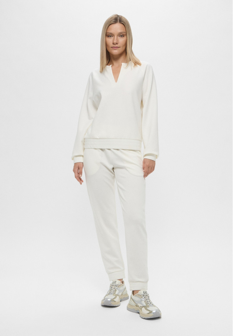 Спортивний костюм Regular fit для жінок (478741), колір Білий - №1