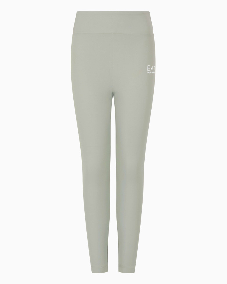 Леггинсы Slim Fit: приталенный силуэт, но не слишком узкий.