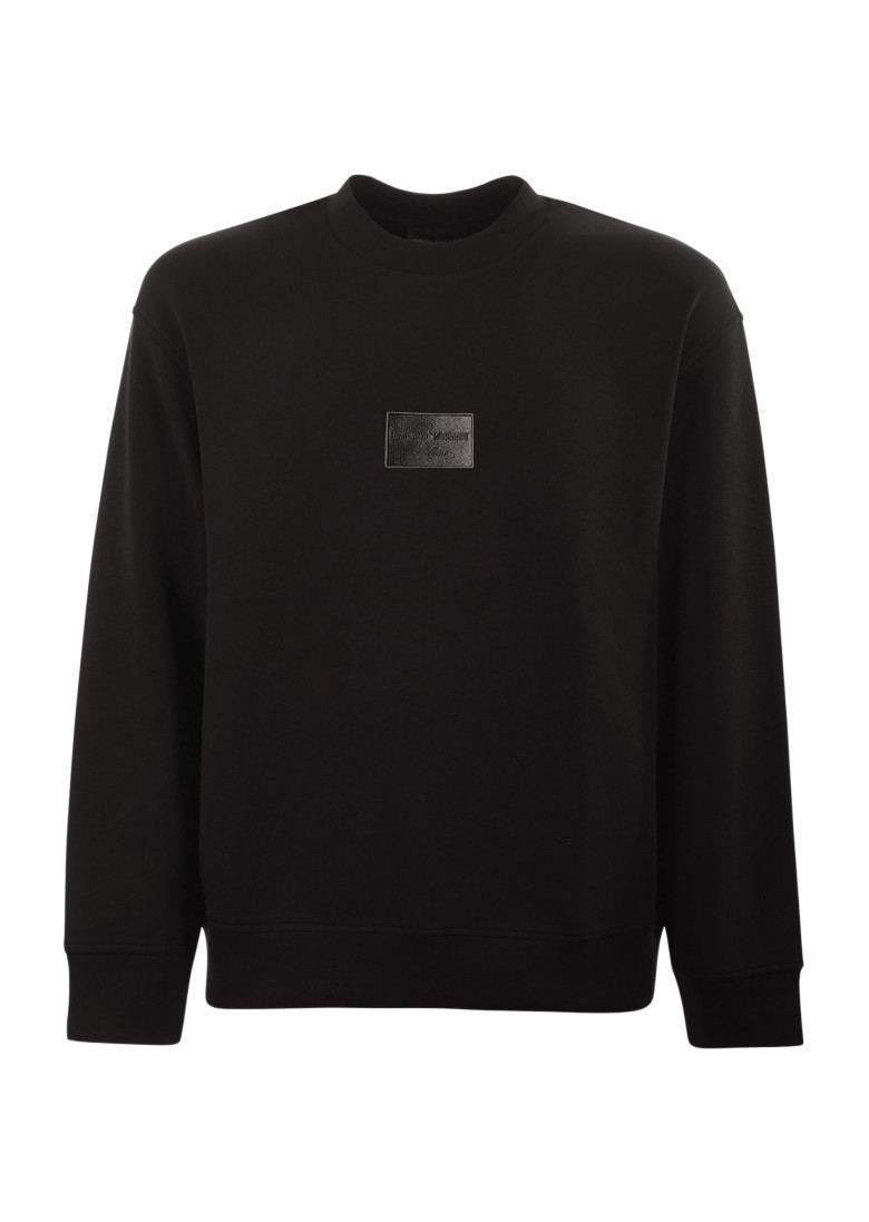 Толстовка Regular Fit: классический крой, средняя свобода движений.