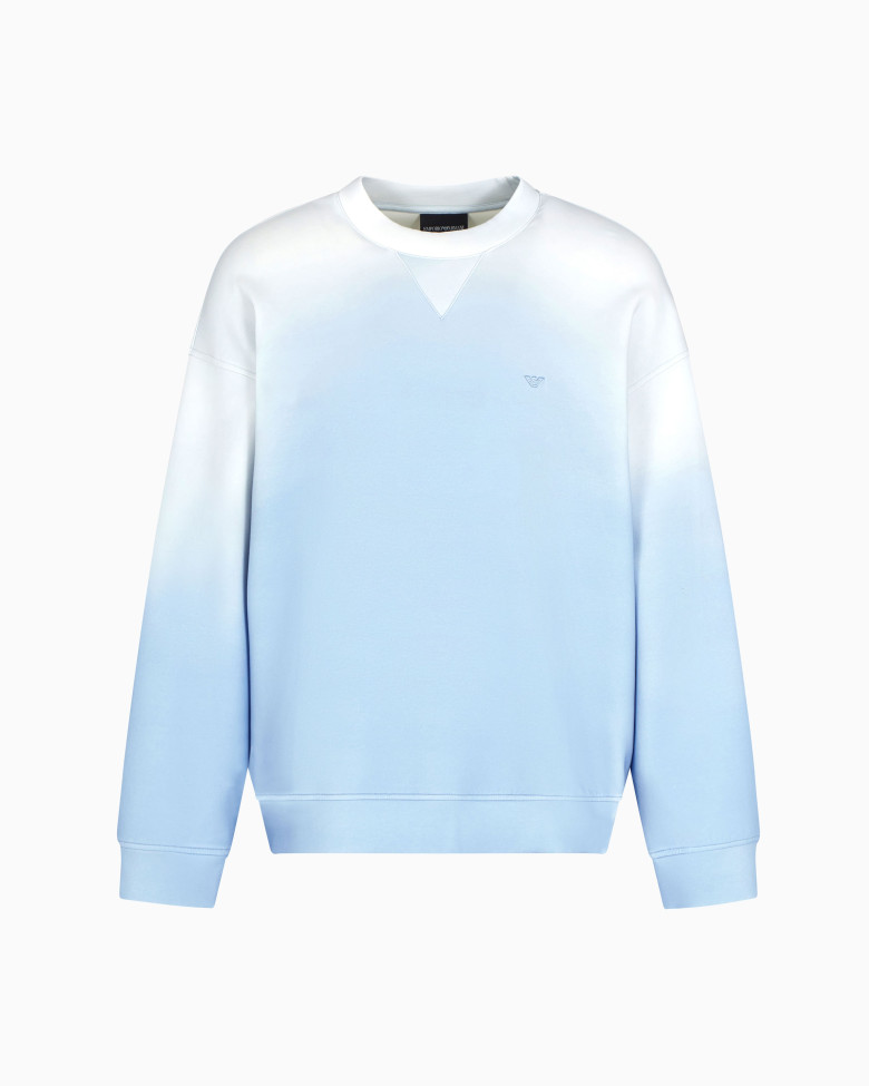 Толстовка Relaxed Fit: свободный крой для максимального комфорта.