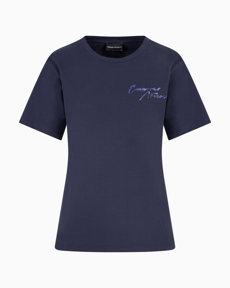 Футболка Regular Fit: класичний крій, середня свобода рухів.