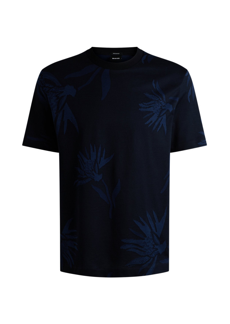 Футболка Regular Fit: классический крой, средняя свобода движений.