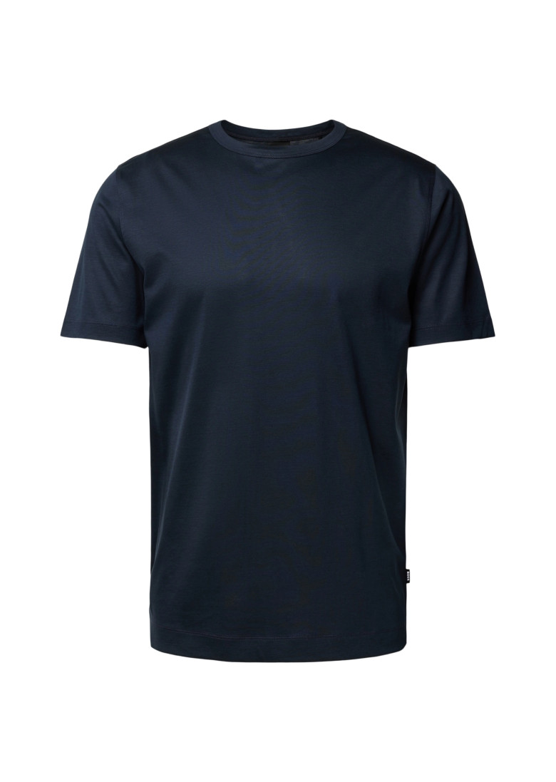Футболка Regular Fit: классический крой, средняя свобода движений.