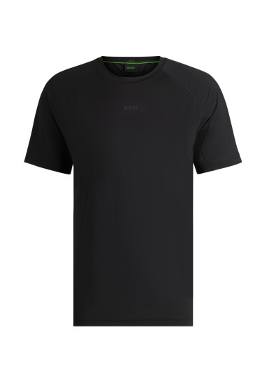 Футболка Slim Fit: приталений силует, але не надто вузький.