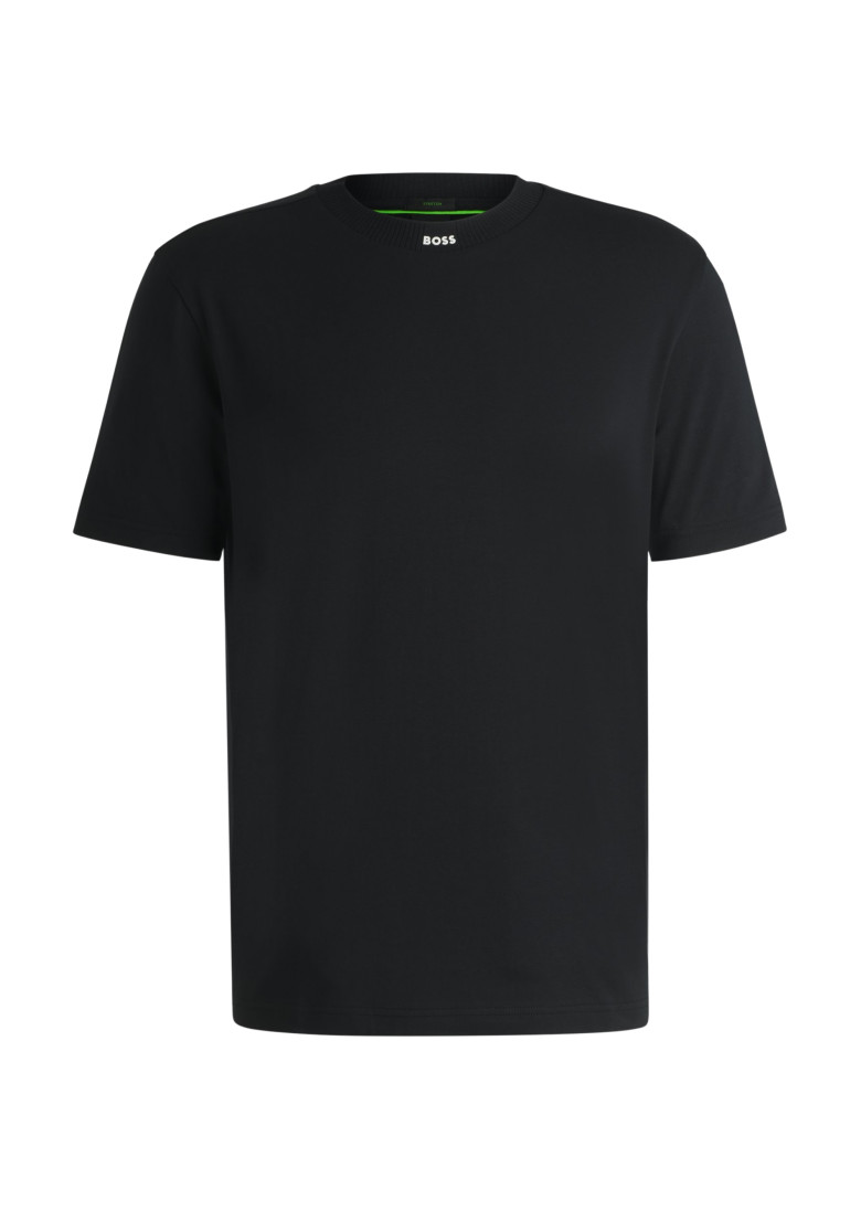 Футболка Regular Fit: классический крой, средняя свобода движений.