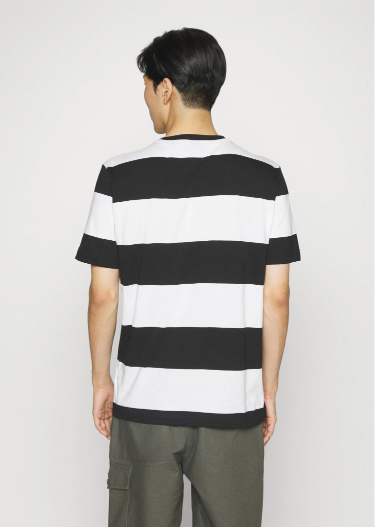Футболка Relaxed fit для чоловіків (479625), колір Чорний - №4