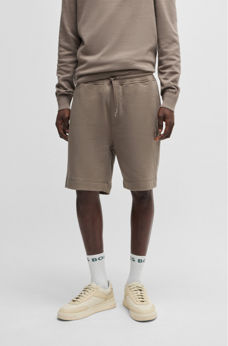 Шорти Regular fit для чоловіків (479639), колір Бежевий - №2