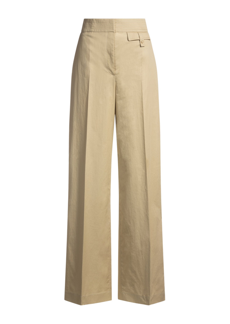 Брюки классика Regular Fit: классический крой, средняя свобода движений.