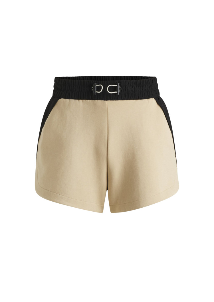Шорты Slim Fit