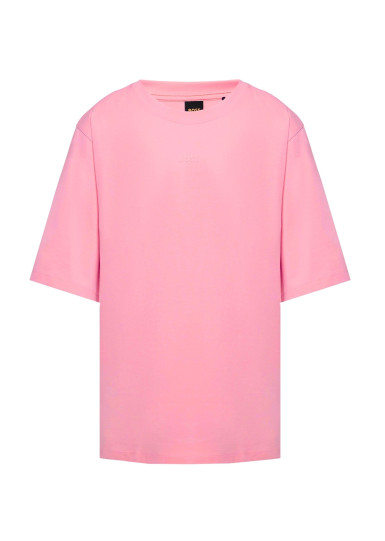 Футболка Regular Fit: классический крой, средняя свобода движений.