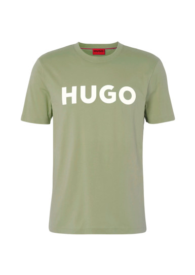 Футболка Regular Fit: классический крой, средняя свобода движений.