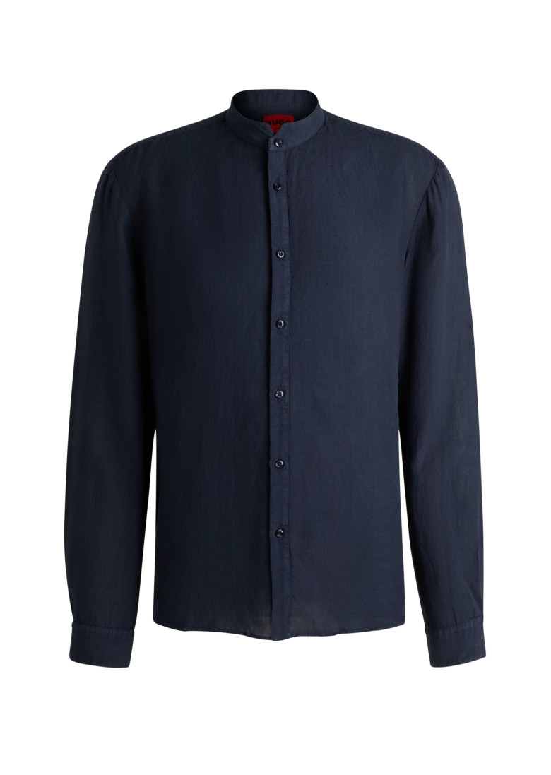 Сорочка повсякденна Slim Fit: приталений силует, але не надто вузький.