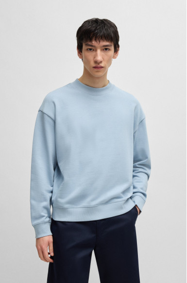 Толстовка Relaxed Fit: вільний крій для максимального комфорту.