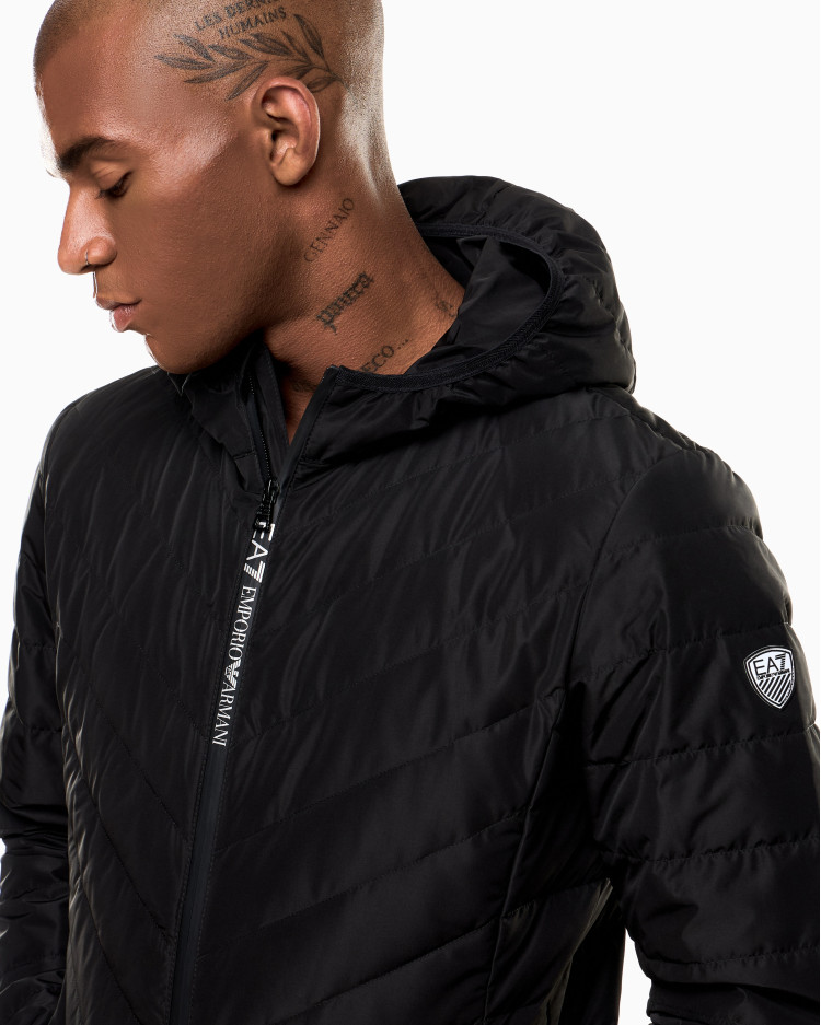 Пуховик тонкий Slim Fit для чоловіків (481183), колір Чорний - №5