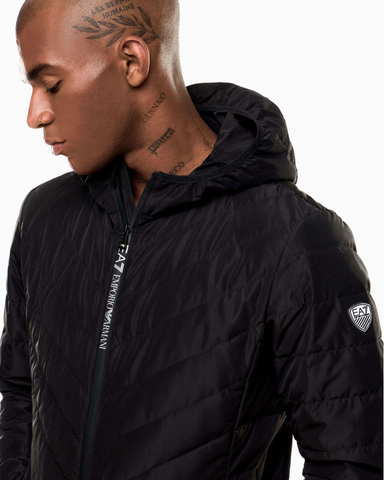 Пуховик тонкий Slim Fit для чоловіків (481183), колір Чорний - №5