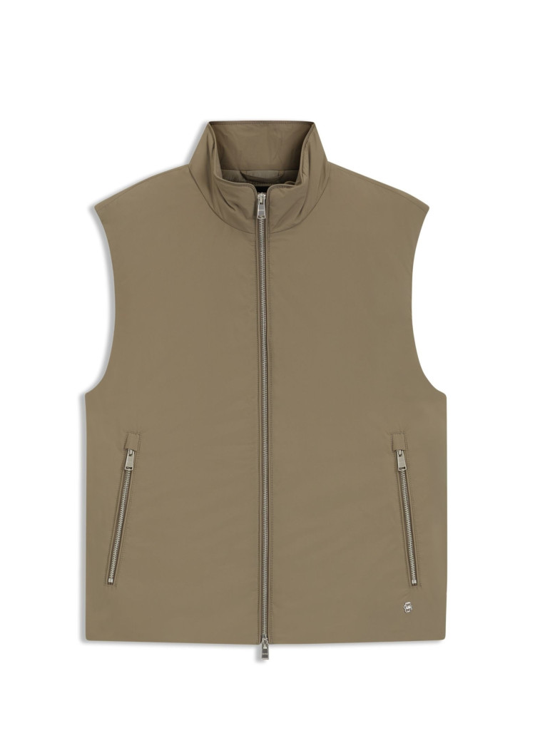 Жилет Slim Fit