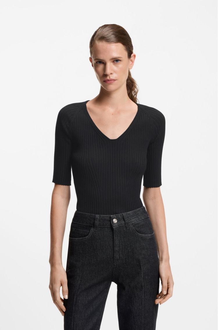 Футболка трикотажная Extra Slim Fit для женщин (481842), цвет Черный - №2