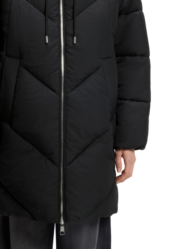 Куртка зимова Regular Fit для жінок (481910), колір Чорний - №4