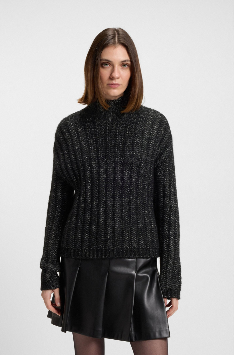 Свитер Regular Fit (482147), цвет Черный - №2