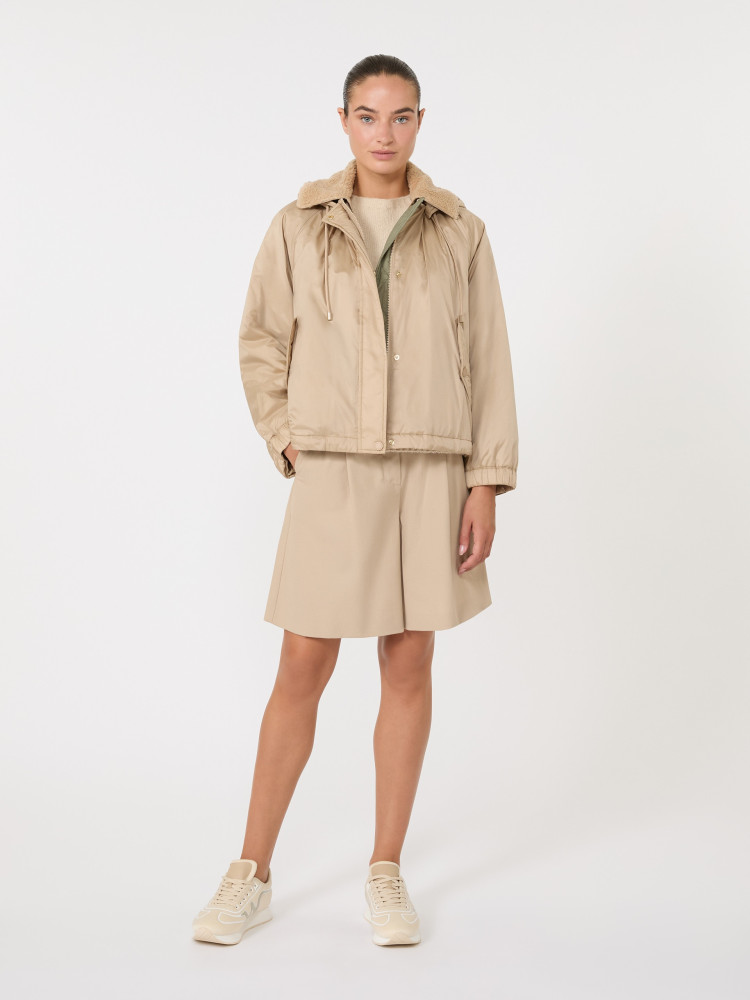 Куртка Regular Fit для жінок (482391), колір Бежевий - №3