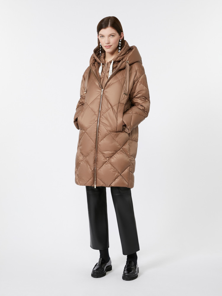 Пуховик Regular Fit для жінок (482481), колір Коричневий - №2