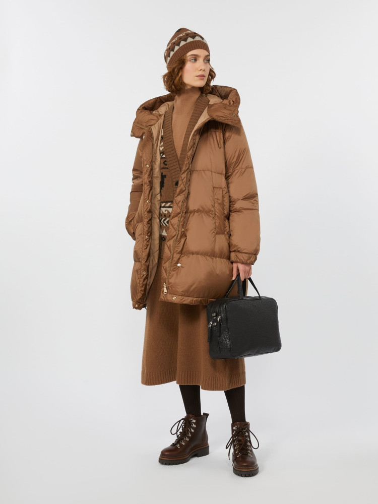 Пуховик Regular Fit для жінок (482501), колір Коричневий - №2