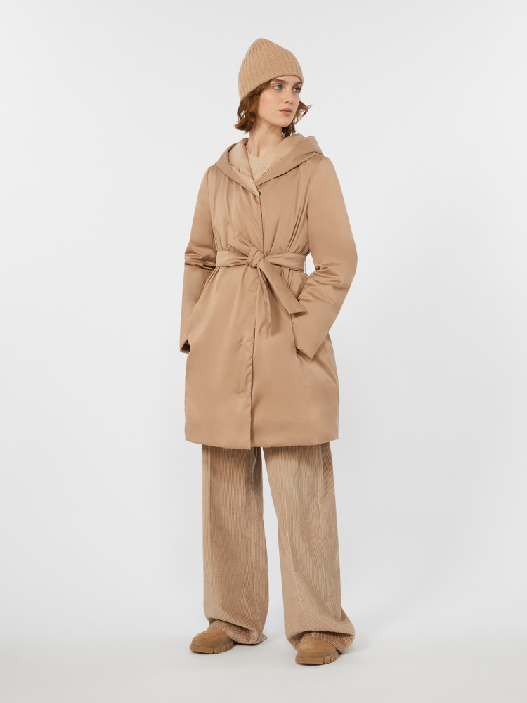 Пуховик Regular Fit для жінок (482508), колір Коричневий - №2