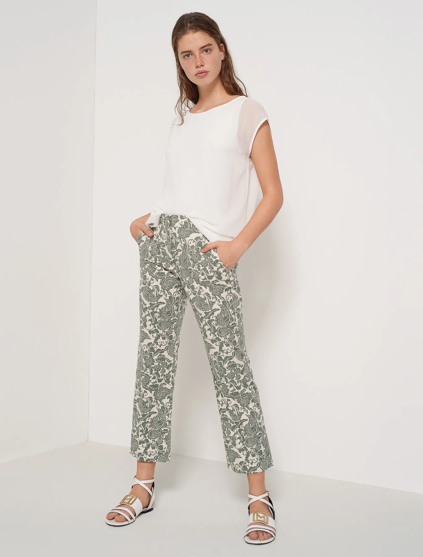 Брюки повседневные Slim Fit Низкая для женщин (460970), цвет Белый - №2