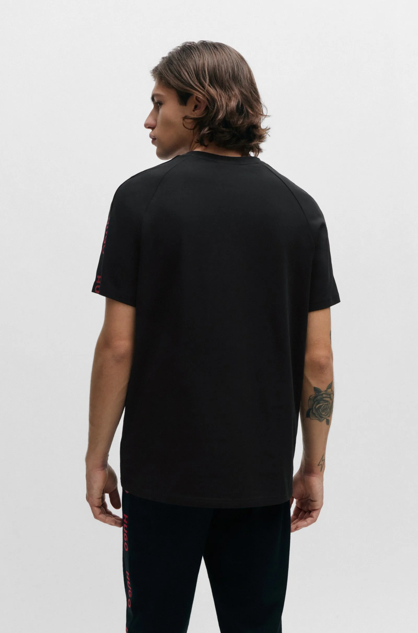 Футболка Relaxed Fit для чоловіків (476218), колір Чорний - №4