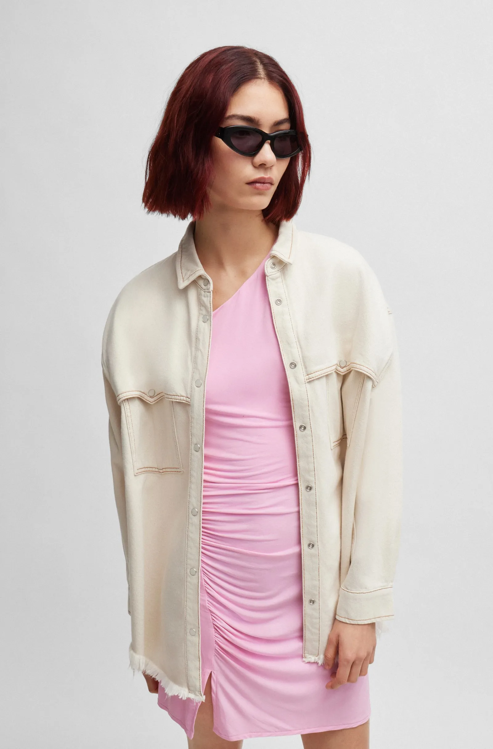 Джинсовая куртка Relaxed Fit для женщин (476282), цвет Бежевый - №2