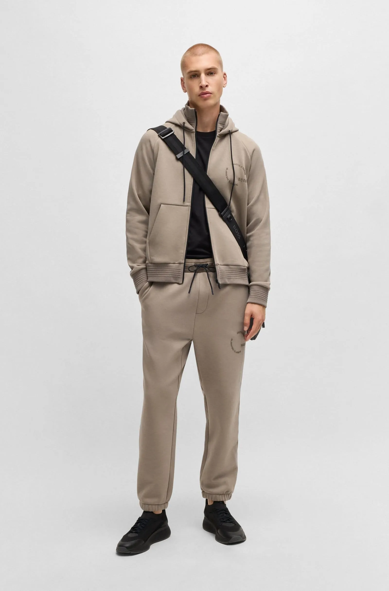 Спортивные брюки Relaxed Fit Высокая