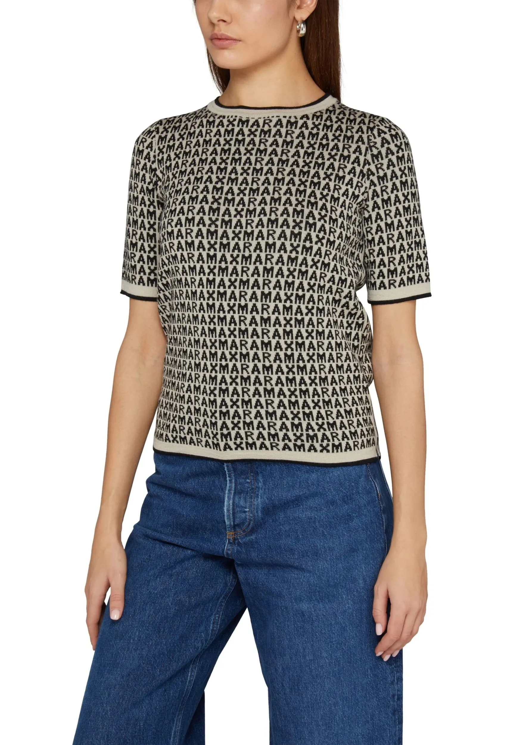 Футболка трикотажна Slim Fit для жінок (478456), колір Бежевий - №2