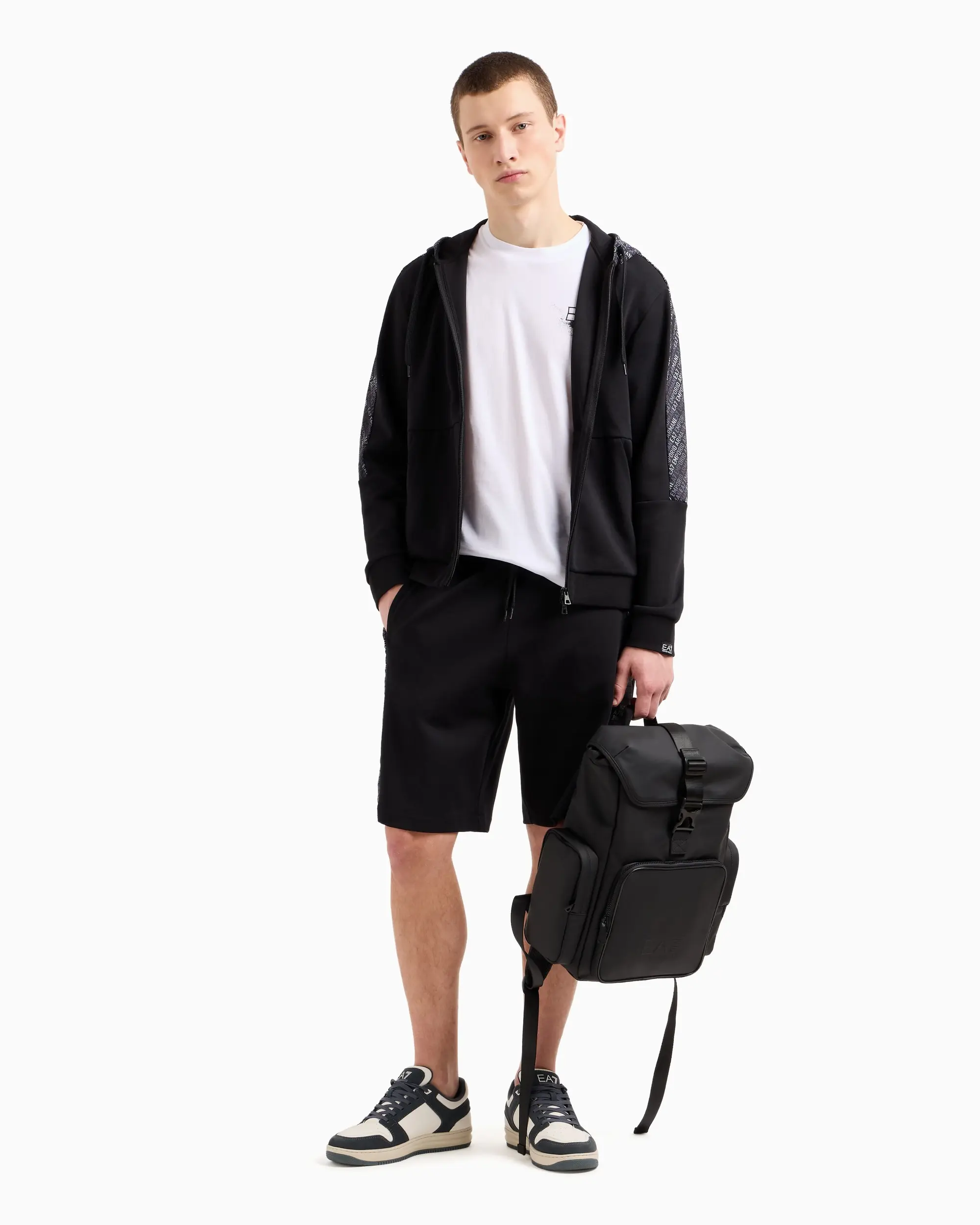 Шорти Regular Fit для чоловіків (478661), колір Чорний - №3