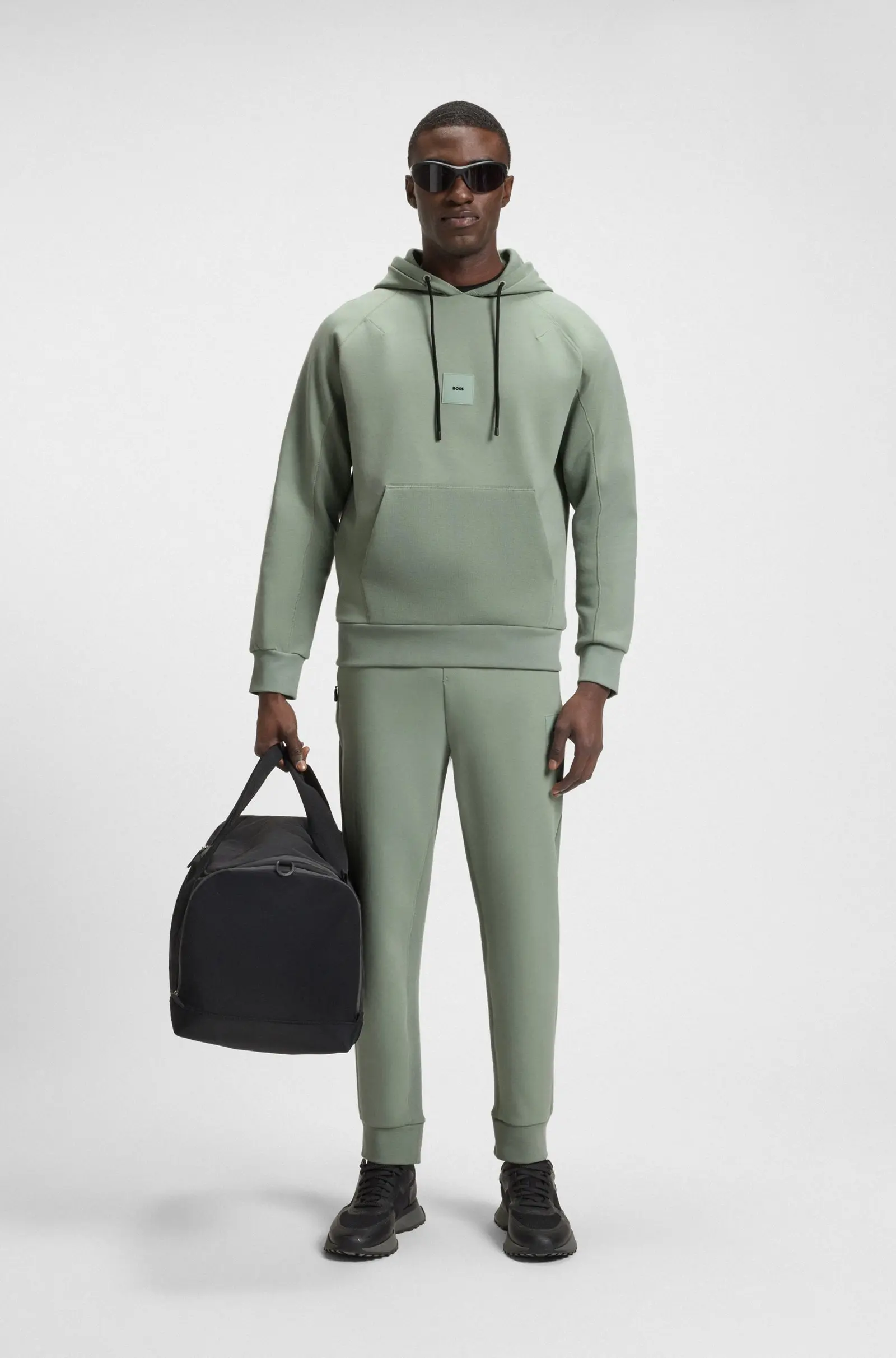 Спортивні брюки Regular Fit для чоловіків (479511), колір Зелений - №3