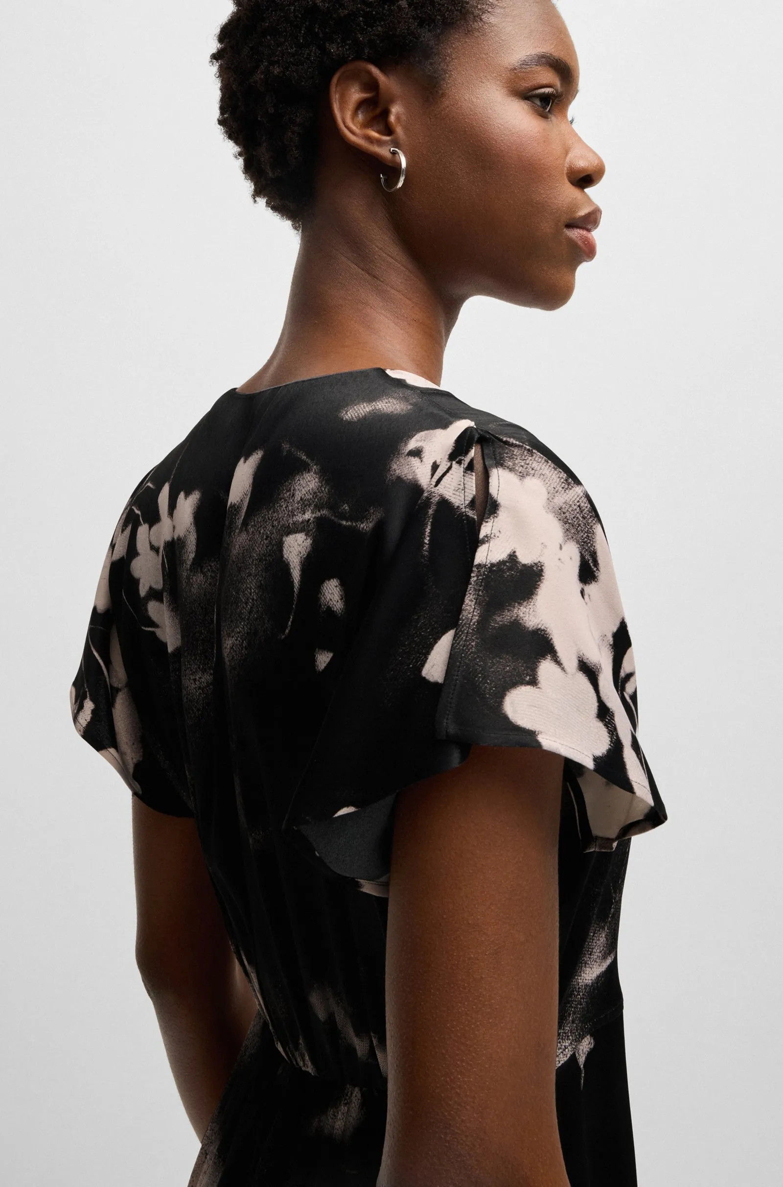 Сукні міді Regular Fit для жінок (479666), колір Рожевий - №5