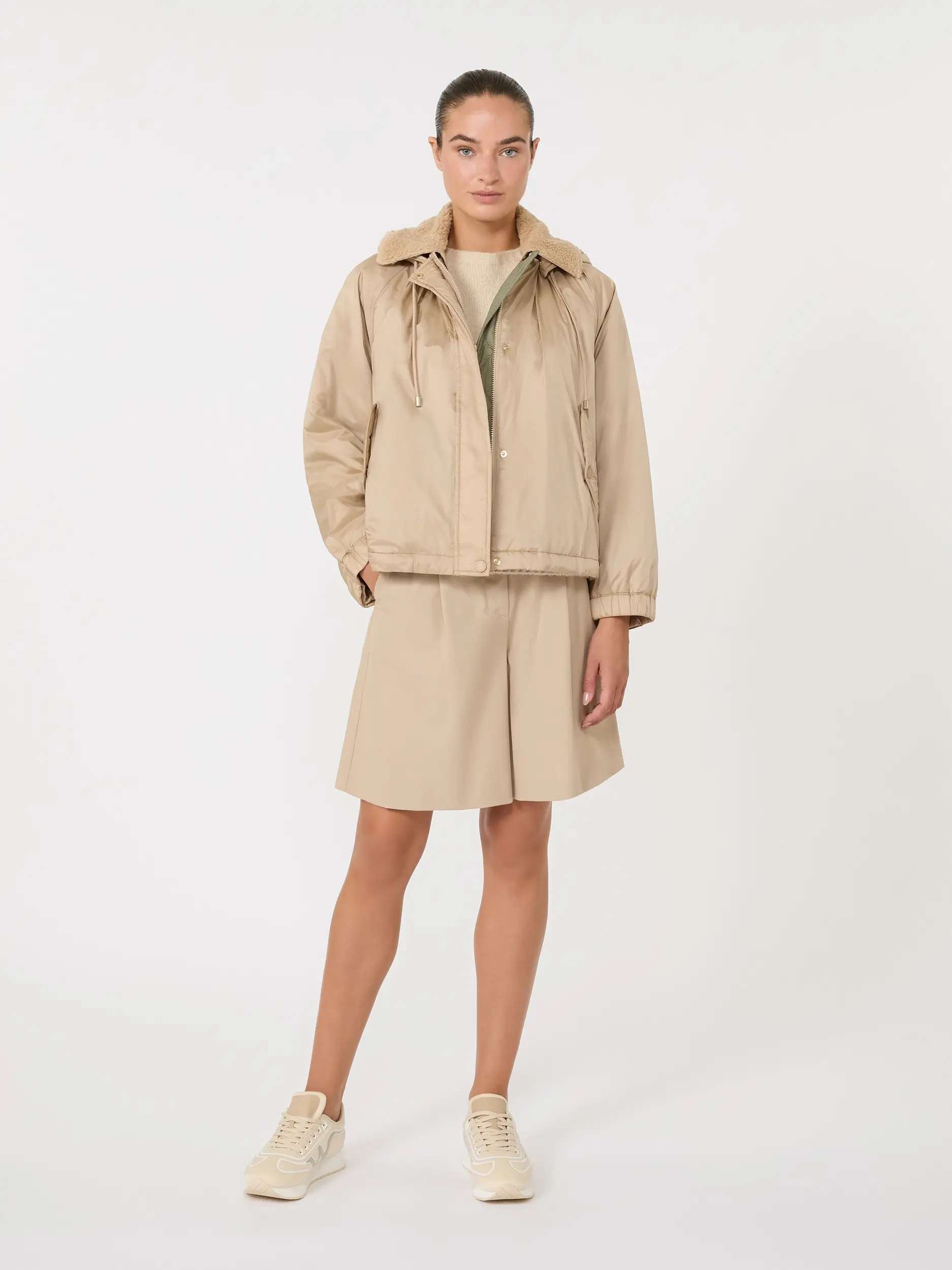 Куртка Regular Fit для жінок (482391), колір Бежевий - №3