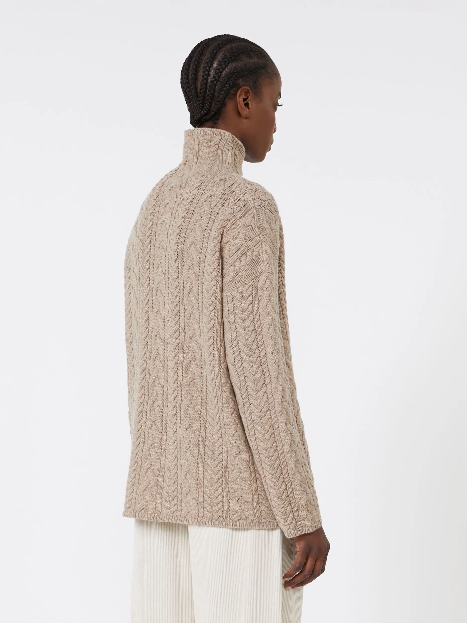 Светр Regular Fit для жінок (482469), колір Бежевий - №4