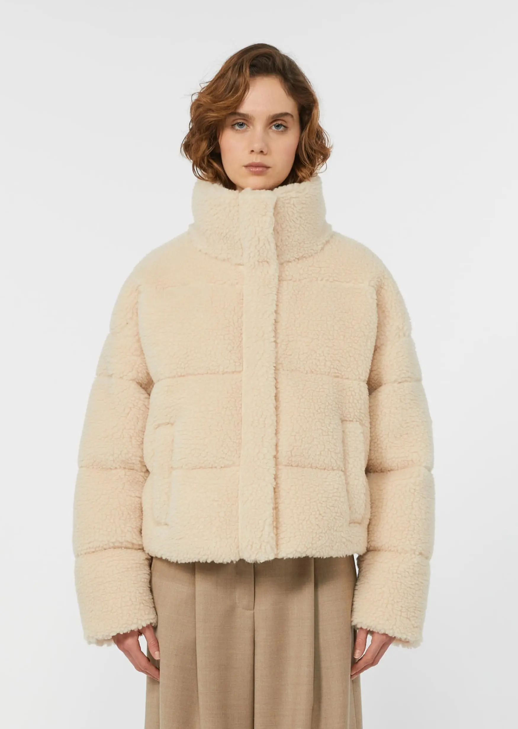 Куртка меховая Regular Fit для женщин (482506), цвет Бежевый - №2