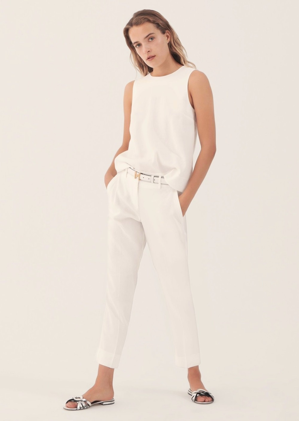 Брюки повседневные Slim Fit Средняя