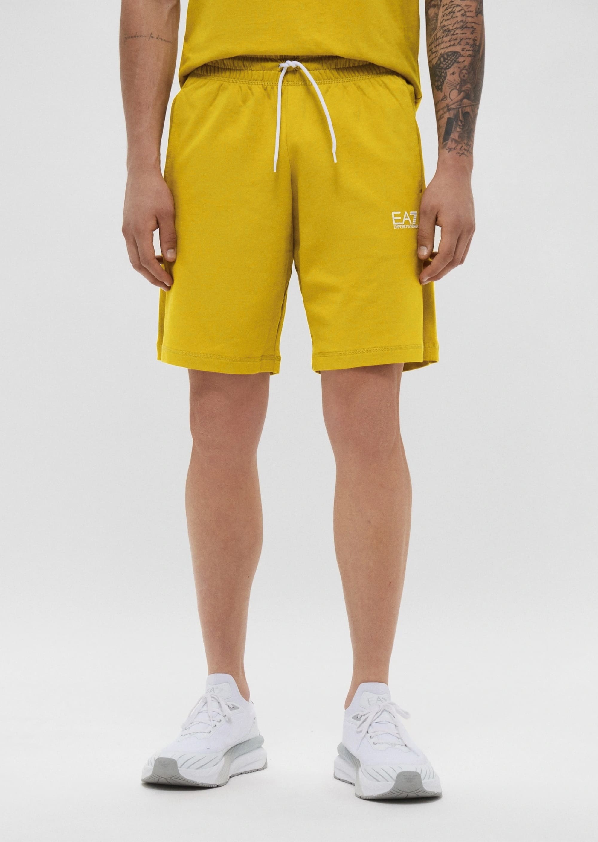 Шорти Regular Fit