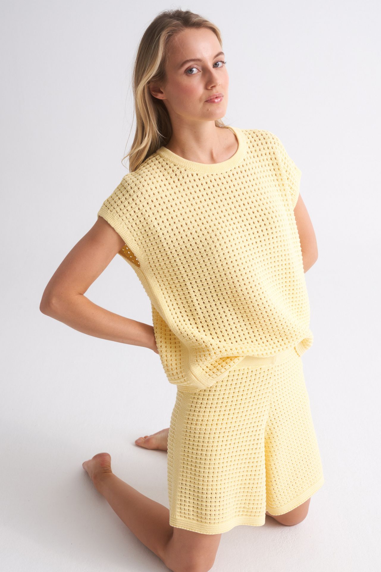 Шорти Regular Fit для жінок (480273), колір Жовтий - №4